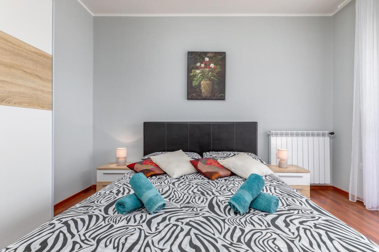 Apartman Vera プーラ エクステリア 写真
