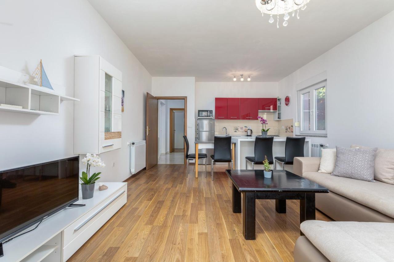 Apartman Vera プーラ エクステリア 写真